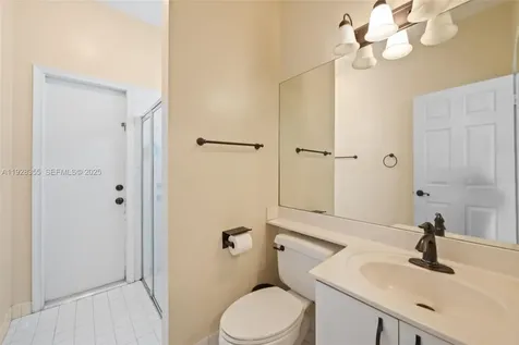 600 E Cypress Pointe Drive E Pembroke Pines FL 33027