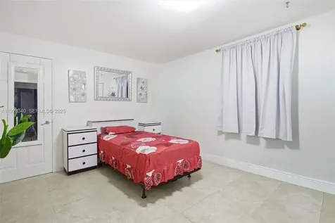 2642 NW 24th Avenue Miami FL 33142