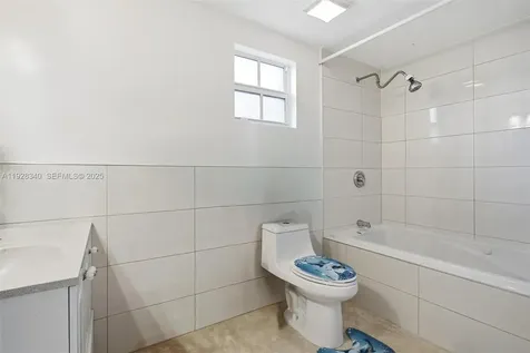 2642 NW 24th Avenue Miami FL 33142