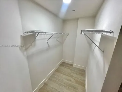 18412 Homestead Avenue Miami FL 33157