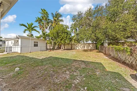 608 NW 6th Court Hallandale Beach FL 33009