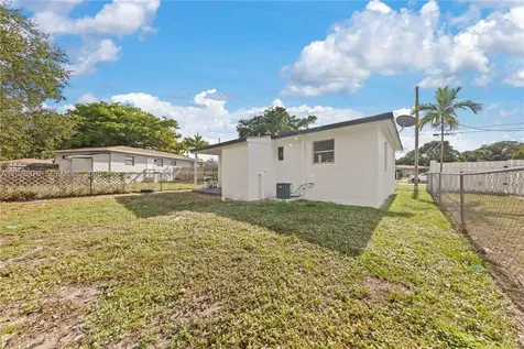 608 NW 6th Court Hallandale Beach FL 33009