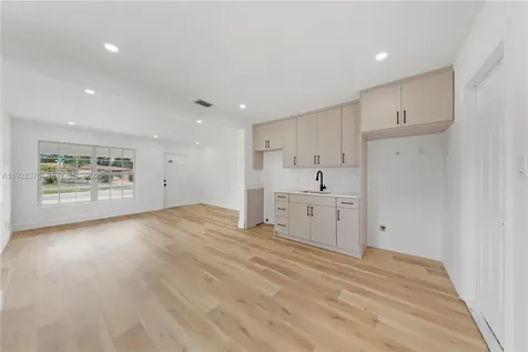608 NW 6th Court Hallandale Beach FL 33009