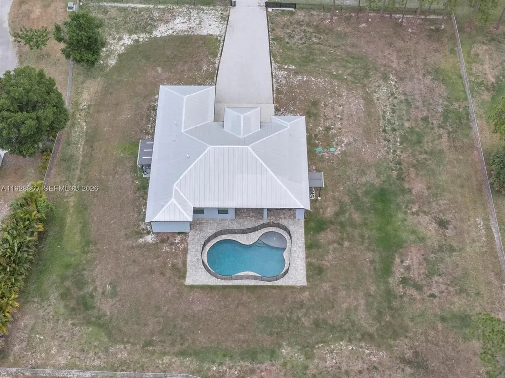 17924 N 68th Street N Loxahatchee FL 33470
