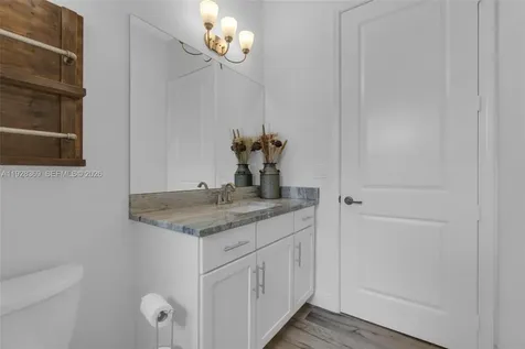 17924 N 68th Street N Loxahatchee FL 33470