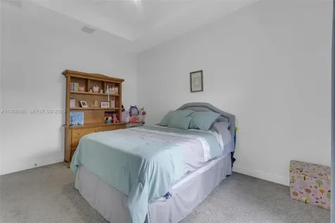 17924 N 68th Street N Loxahatchee FL 33470