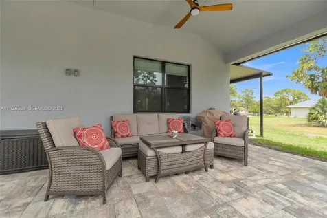 17924 N 68th Street N Loxahatchee FL 33470