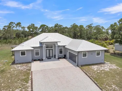17924 N 68th Street N Loxahatchee FL 33470
