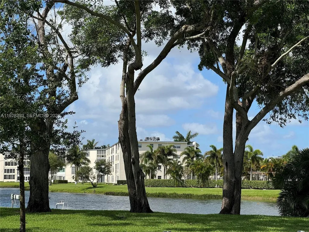 149 Preston D Boca Raton FL 33434