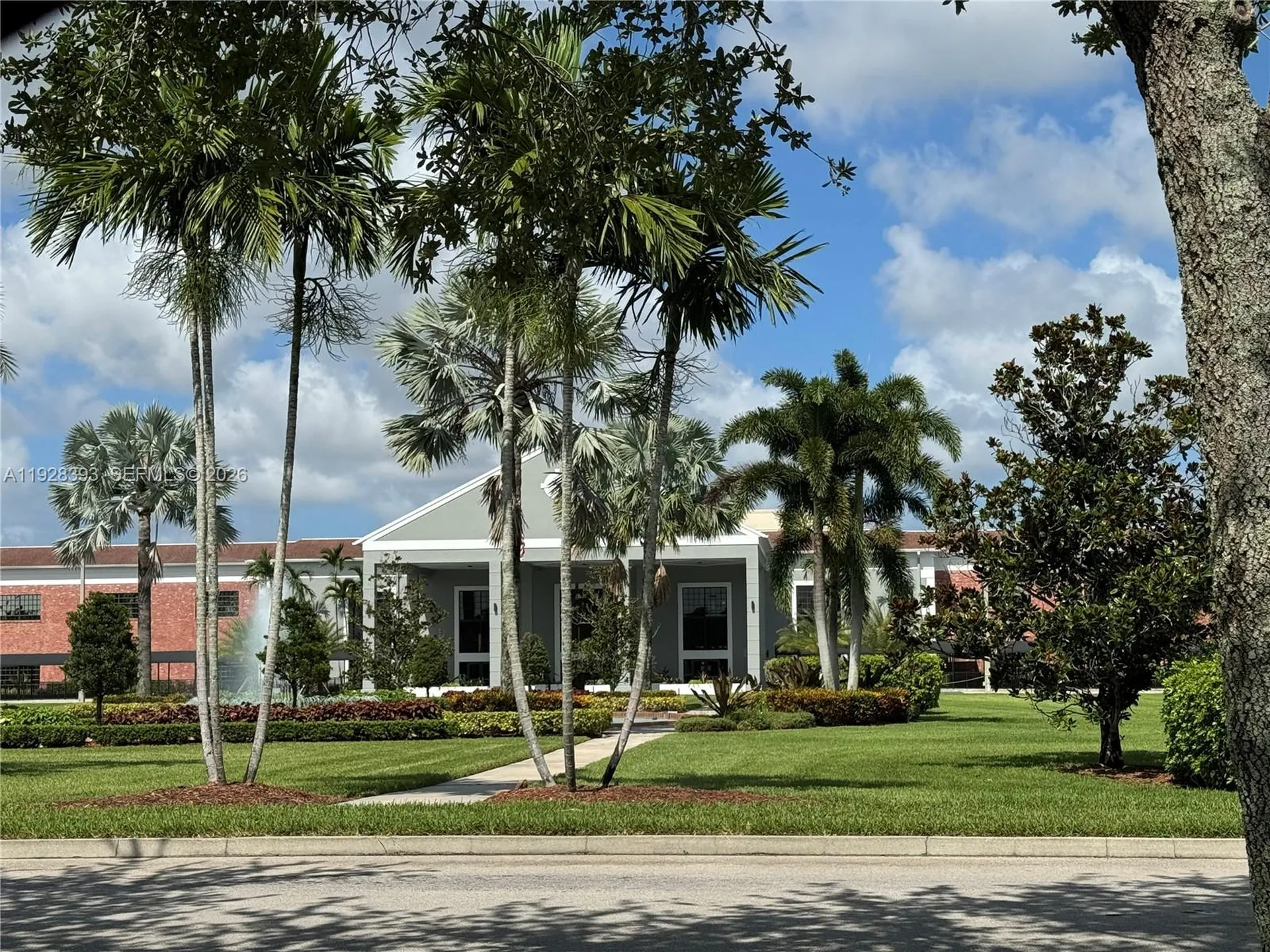 149 Preston D Boca Raton FL 33434