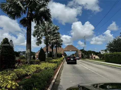 149 Preston D Boca Raton FL 33434