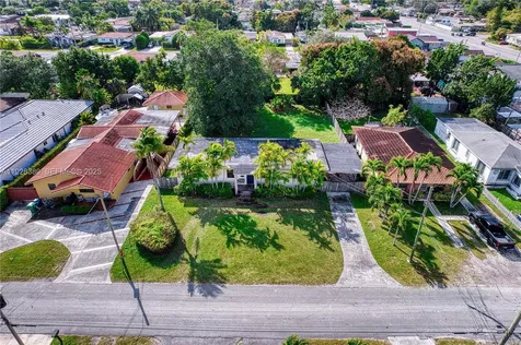 6550 SW 27th Street Miami FL 33155