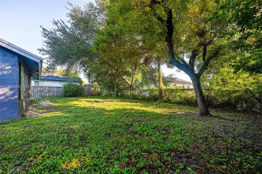 634 NW 15th Avenue Fort Lauderdale FL 33311