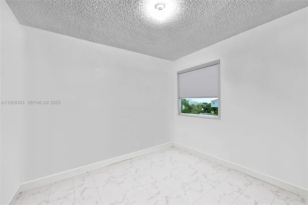 634 NW 15th Avenue Fort Lauderdale FL 33311