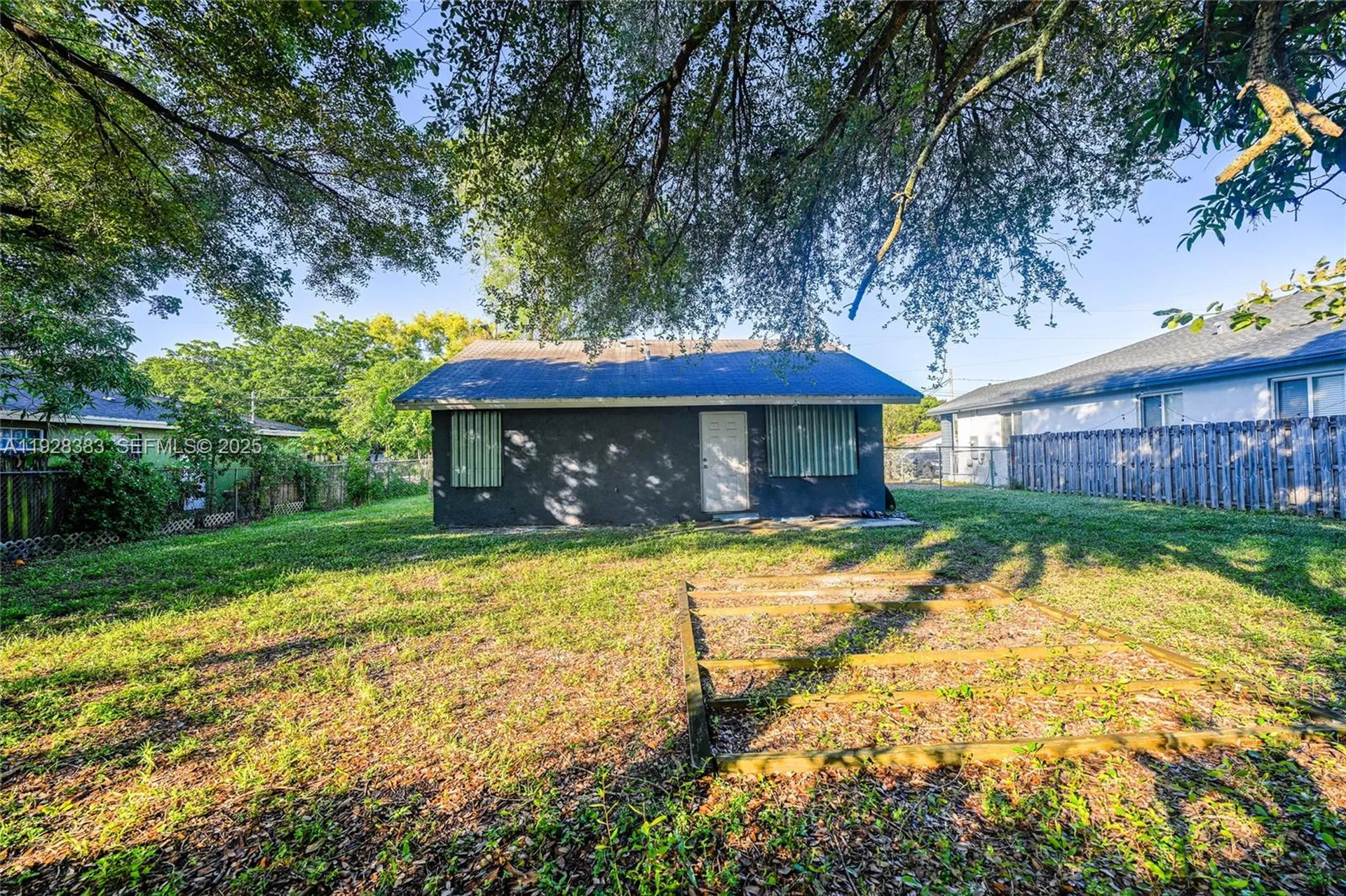 634 NW 15th Avenue Fort Lauderdale FL 33311