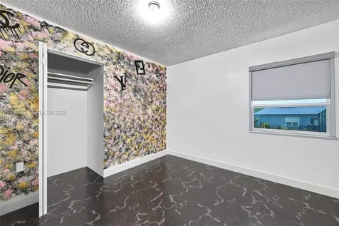 634 NW 15th Avenue Fort Lauderdale FL 33311