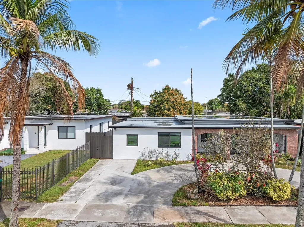 161 SW 52nd Court Miami FL 33134