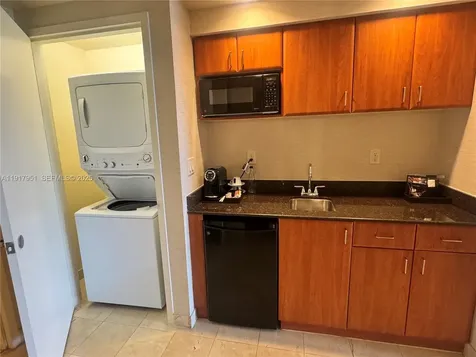 18001 Collins Avenue Sunny Isles Beach FL 33160