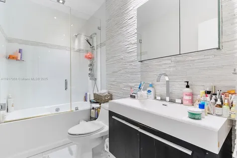 10275 Collins Avenue Bal Harbour FL 33154