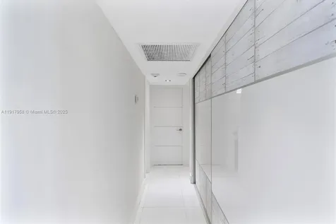 10275 Collins Avenue Bal Harbour FL 33154