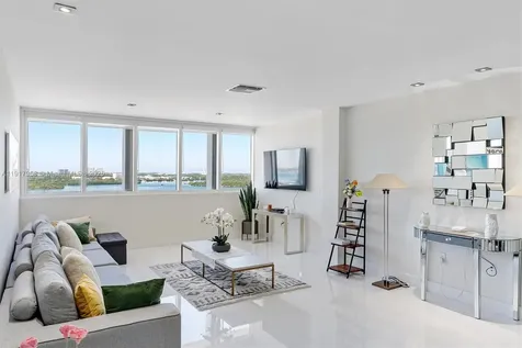 10275 Collins Avenue Bal Harbour FL 33154