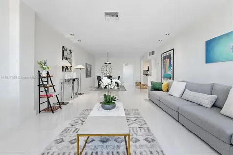 10275 Collins Avenue Bal Harbour FL 33154