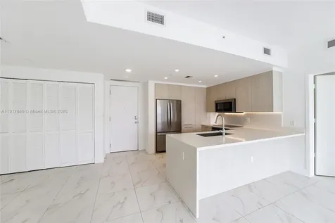 2000 Metropica Way Sunrise FL 33323