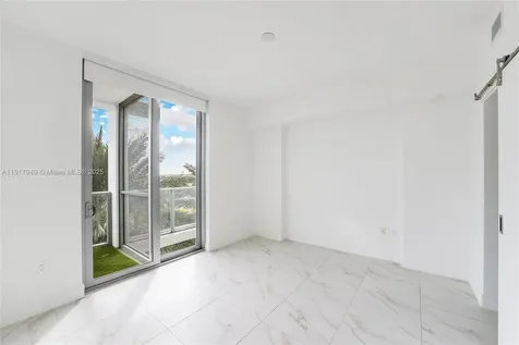 2000 Metropica Way Sunrise FL 33323