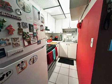 899 West Avenue Miami Beach FL 33139