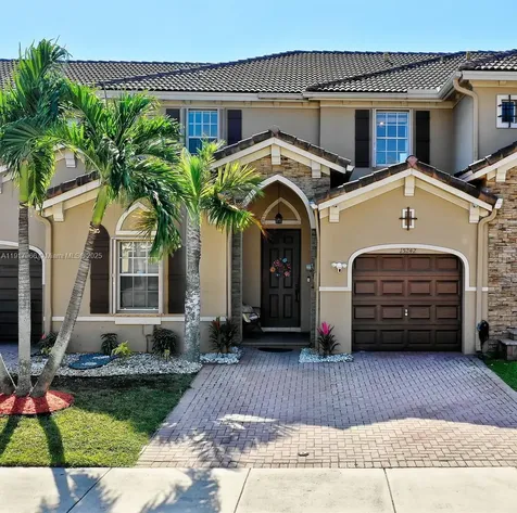 15242 SW 8th Way Miami FL 33194
