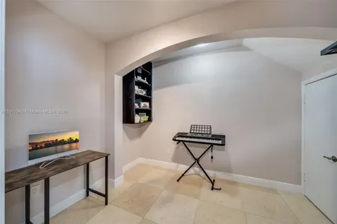 15242 SW 8th Way Miami FL 33194