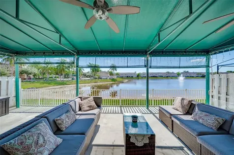 15242 SW 8th Way Miami FL 33194