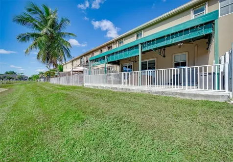 15242 SW 8th Way Miami FL 33194