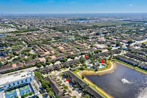 15242 SW 8th Way Miami FL 33194