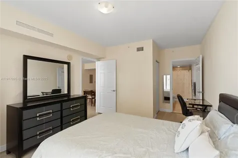 1745 E Hallandale Beach Boulevard Hallandale Beach FL 33009