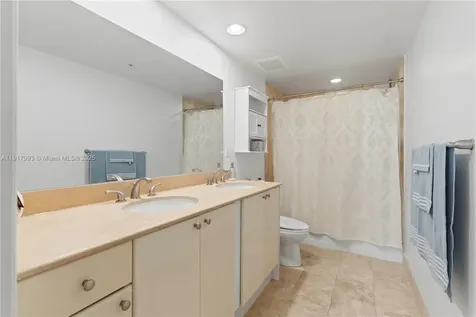 1745 E Hallandale Beach Boulevard Hallandale Beach FL 33009