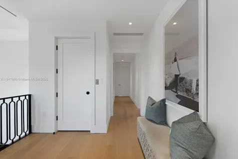 2219 Ibis Isle Road E Palm Beach FL 33480