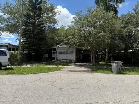 5964 Tiffany Place West Palm Beach FL 33417