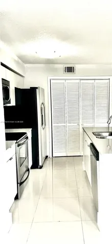 977 Riverside Drive Coral Springs FL 33071