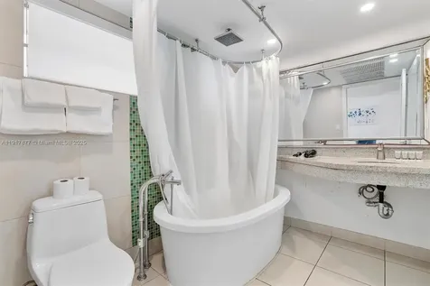 1024 Ocean Drive Miami Beach FL 33139