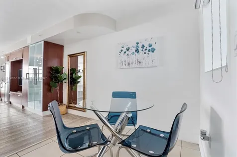 1024 Ocean Drive Miami Beach FL 33139