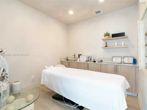 2223 SW 13th Avenue Miami FL 33145