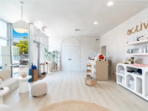2223 SW 13th Avenue Miami FL 33145