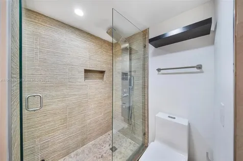 1541 Brickell Avenue Miami FL 33129