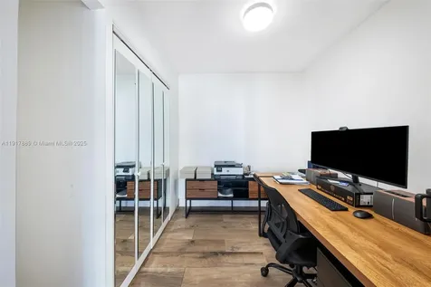 1541 Brickell Avenue Miami FL 33129