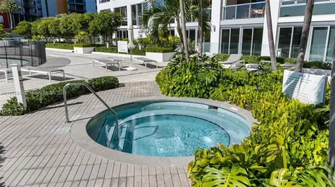 1541 Brickell Avenue Miami FL 33129