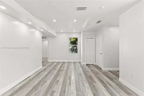 5820 NW 3 Avenue Miami FL 33127