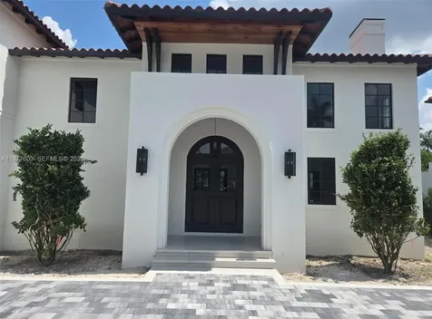 1221 Anastasia Avenue Coral Gables FL 33134