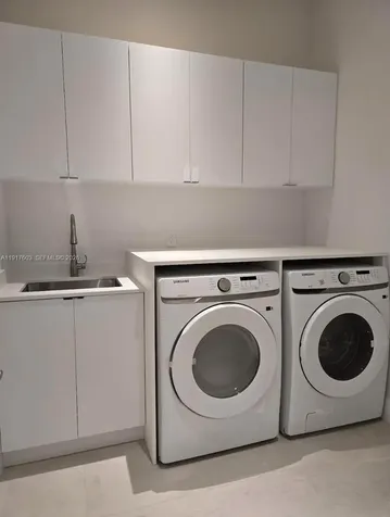 1221 Anastasia Avenue Coral Gables FL 33134
