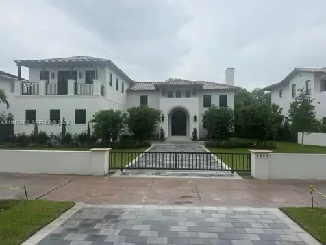 1221 Anastasia Avenue Coral Gables FL 33134